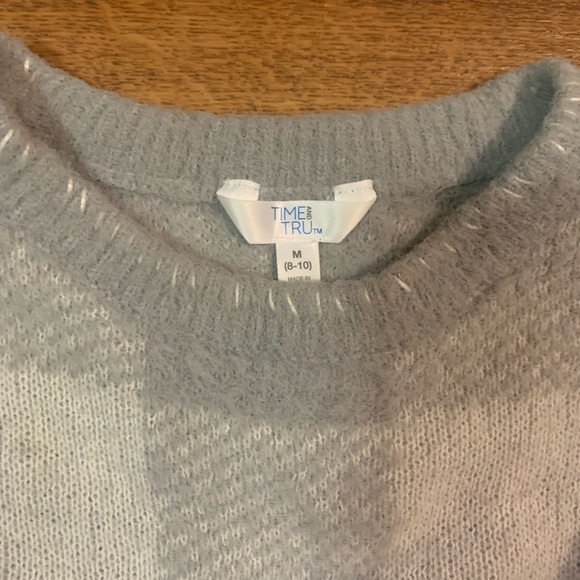 Soft Sweater - Picture 2 of 3